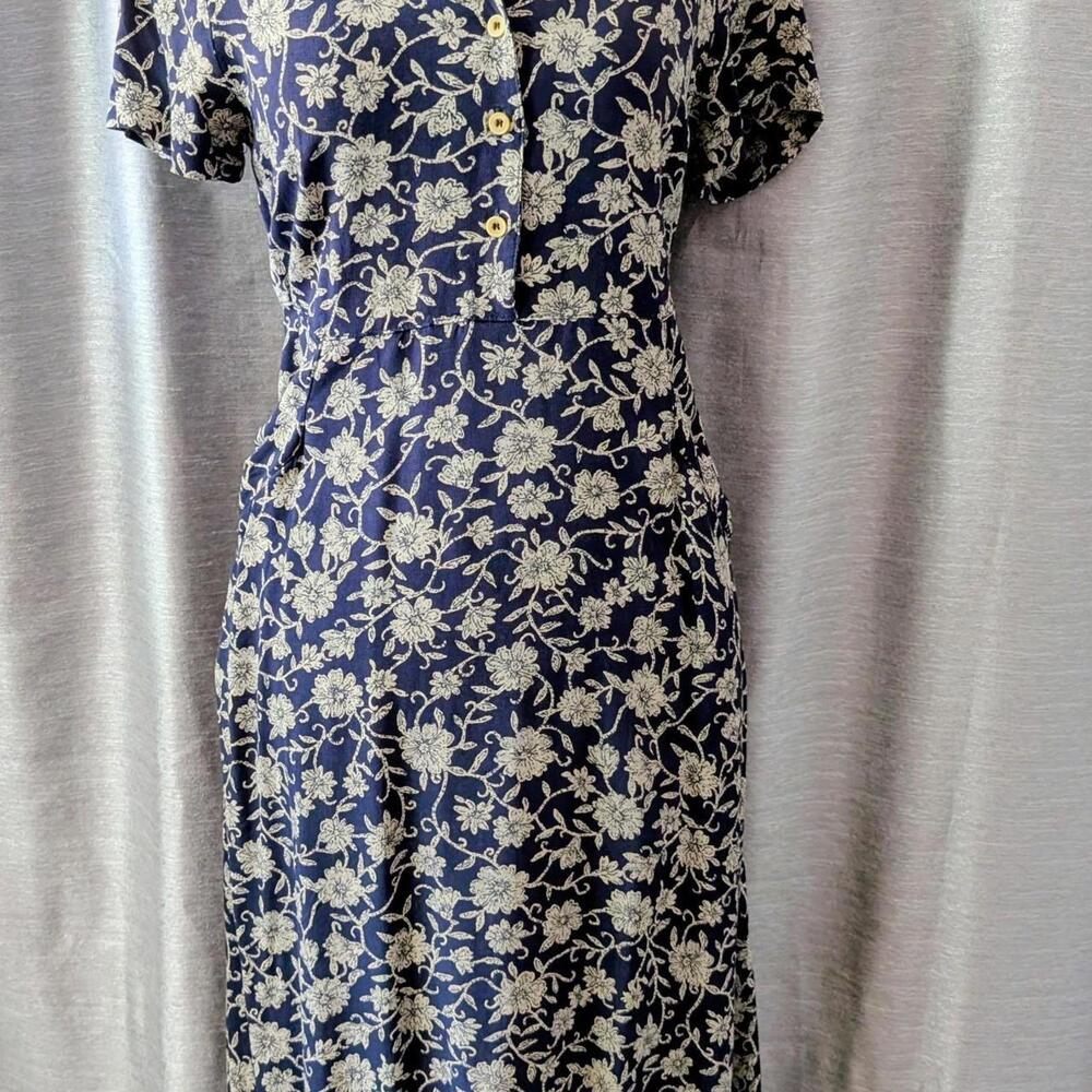 SOLD Eddie Bauer Y2K Navy Blue Cream Floral Rayon Dress S